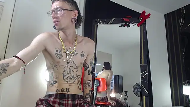 Ryan Owenss online show from May 22, 2026, 3:26 am