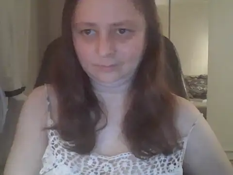 Snapshot of TaylorLovely chatting on July 2, 2026, 8:15 pm TaylorLovely online show from July 2, 2026, 8:15 pm