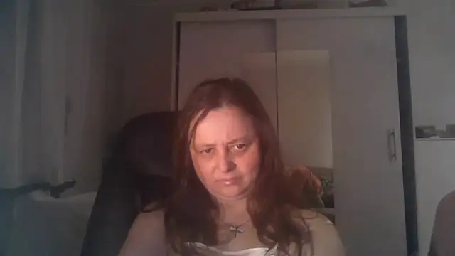 Snapshot of TaylorLovely chatting on June 19, 2026, 8:36 pm TaylorLovely online show from June 19, 2026, 8:36 pm