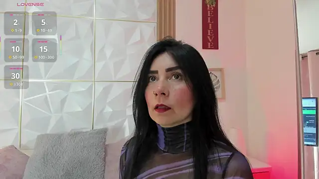 Anniee 333 online show from June 11, 2026, 1:41 pm