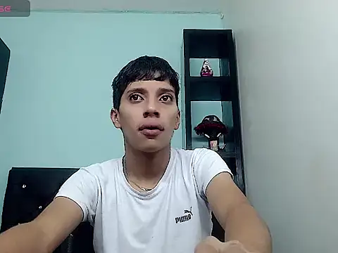 Snapshot of jl_brayan12 chatting on May 31, 2026, 4:24 pm jl brayan12 online show from May 31, 2026, 4:24 pm