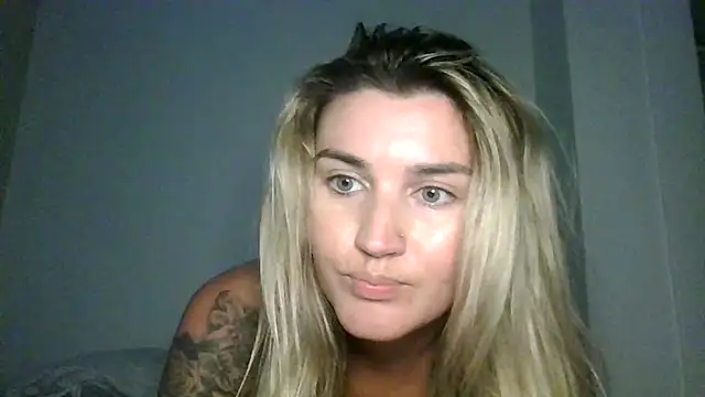 thebeachyblonde online show from July 10, 2026, 10:21 pm