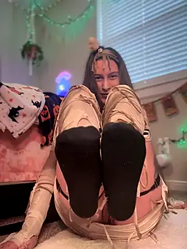 lil martian online show from October 27, 2025, 2:18 pm