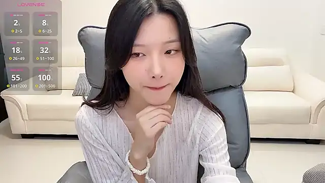 jiajia girl online show from June 30, 2026, 1:55 pm