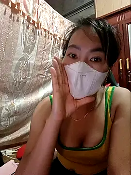 Yuy sexyy online show from June 17, 2026, 8:08 pm
