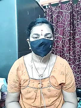 Snapshot of Leela_555 chatting on June 16, 2026, 11:05 pm Leela 555 online show from June 16, 2026, 11:05 pm
