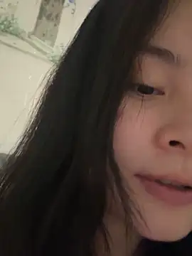 Snapshot of enen-123 chatting on May 23, 2026, 3:33 pm enen-123 online show from May 23, 2026, 3:33 pm