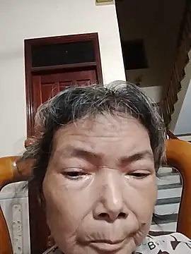 hoadangnguyet online show from May 22, 2026, 3:32 pm