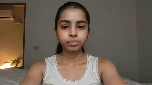 Aliyabhatt 8 online show from May 22, 2026, 1:20 pm