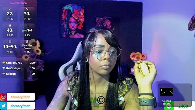 Snapshot of Nefertiti chatting on October 24, 2025, 12:42 am Nefertiti online show from October 24, 2025, 12:42 am