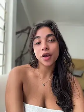 BellaRicciX X online show from May 24, 2026, 4:29 pm
