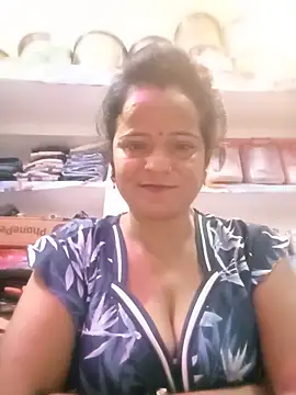 Snapshot of Cut_payi chatting on June 14, 2026, 9:27 pm Cut payi online show from June 14, 2026, 9:27 pm