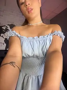 SweetestSinXXX online show from June 1, 2026, 1:11 pm