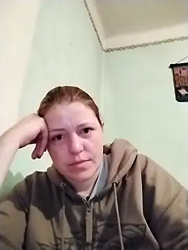 Snapshot of CaramelBagira chatting on May 26, 2026, 8:40 pm CaramelBagira online show from May 26, 2026, 8:40 pm