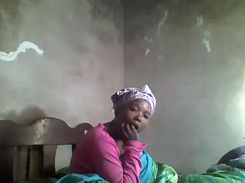 mommysmiley1234 online show from June 6, 2026, 5:56 am