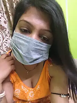 Queen-radhika online show from May 24, 2026, 3:34 pm