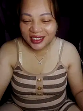 Snapshot of Qie_qir chatting on May 31, 2026, 2:28 am Qie qir online show from May 31, 2026, 2:28 am