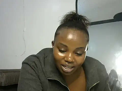 Snapshot of Barbie-icey chatting on May 27, 2026, 2:52 am Barbie-icey online show from May 27, 2026, 2:52 am
