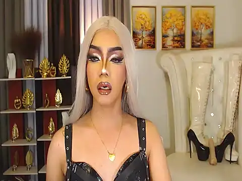 Snapshot of FuckingDollz chatting on June 13, 2026, 3:15 am FuckingDollz online show from June 13, 2026, 3:15 am