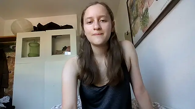 SoftieSophie online show from May 26, 2026, 3:10 pm