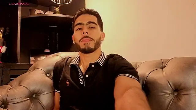 Snapshot of Jadiel_Stone chatting on June 7, 2026, 2:44 pm Jadiel Stone online show from June 7, 2026, 2:44 pm