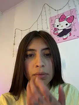 -Macarron- online show from July 7, 2026, 5:43 am