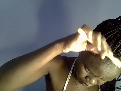 Snapshot of Sweet_lavenda chatting on June 19, 2026, 7:25 am Sweet lavenda online show from June 19, 2026, 7:25 am