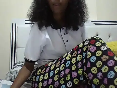 Miss lavagirl online show from June 19, 2026, 5:41 pm