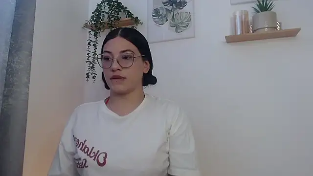 Leena rose online show from July 9, 2026, 5:56 pm
