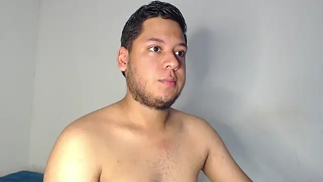 Snapshot of nicolas_cr1 chatting on July 2, 2026, 7:09 pm nicolas cr1 online show from July 2, 2026, 7:09 pm