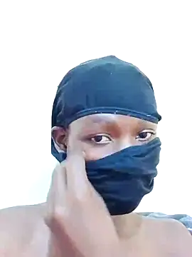 Smallcutie online show from June 10, 2026, 1:01 pm