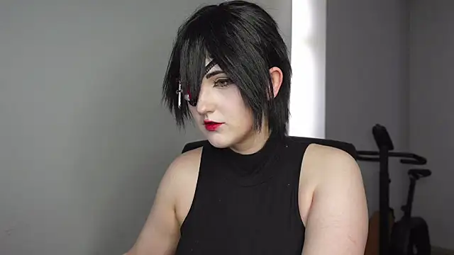 Laura Lalove online show from May 26, 2026, 1:31 pm