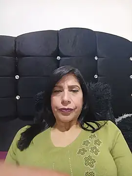 Samantha01 Rosse01 online show from May 25, 2026, 10:30 pm