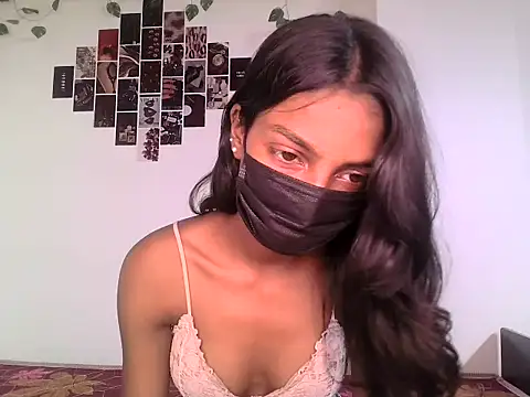 KAJALKUMARIORG online show from July 14, 2026, 10:32 am
