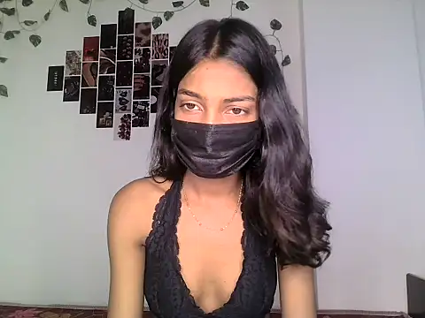 KAJALKUMARIORG online show from July 8, 2026, 7:42 am
