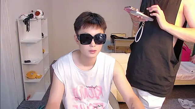 Snapshot of Gay-Sexshowboy69 chatting on July 12, 2026, 8:59 am Gay-Sexshowboy69 online show from July 12, 2026, 8:59 am