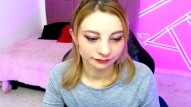 Snapshot of Barbie__sweet chatting on June 4, 2026, 12:43 pm Barbie sweet online show from June 4, 2026, 12:43 pm