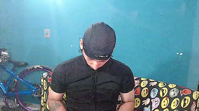MrKingsaintx online show from June 16, 2026, 1:27 am