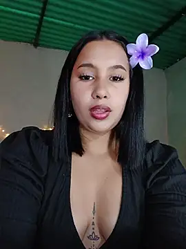 shantall cute online show from July 18, 2026, 6:49 pm