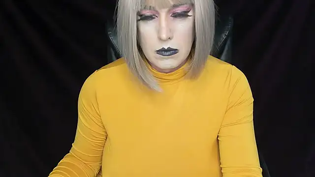 Snapshot of Danielle_tv33 chatting on March 14, 2025, 8:06 pm Danielle tv33 online show from March 14, 2025, 8:06 pm