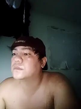 Snapshot of hotboyrider chatting on June 17, 2026, 10:03 am hotboyrider online show from June 17, 2026, 10:03 am