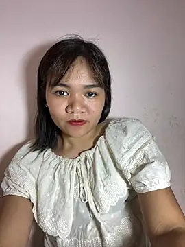 Snapshot of Ari_baby9 chatting on June 1, 2026, 2:17 pm Ari baby9 online show from June 1, 2026, 2:17 pm