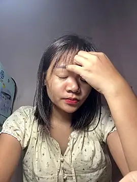 Snapshot of Ari_baby9 chatting on June 12, 2026, 10:18 pm Ari baby9 online show from June 12, 2026, 10:18 pm