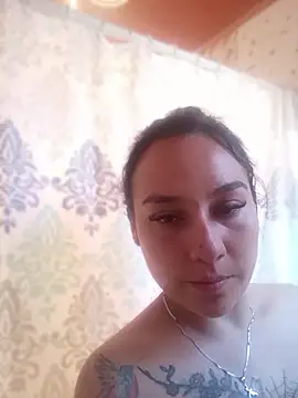 Lovenly loreine22 online show from June 5, 2026, 1:21 am