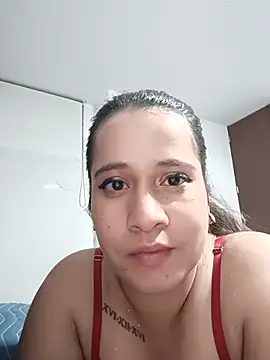 Snapshot of Andreita_2002 chatting on June 1, 2026, 3:07 am Andreita 2002 online show from June 1, 2026, 3:07 am