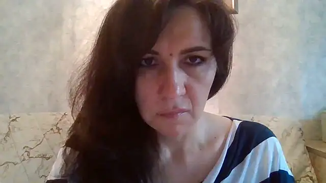 Miss Heliena online show from June 1, 2026, 6:24 am