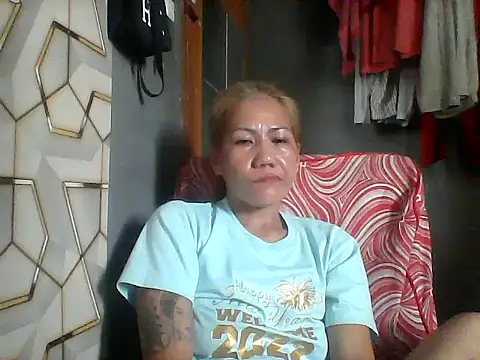 Snapshot of pinayheartaker chatting on July 14, 2026, 2:05 am pinayheartaker online show from July 14, 2026, 2:05 am
