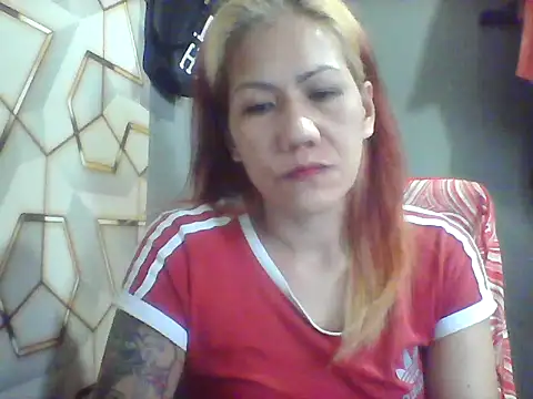 Snapshot of pinayheartaker chatting on July 17, 2026, 1:36 am pinayheartaker online show from July 17, 2026, 1:36 am