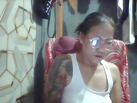 Snapshot of pinayheartaker chatting on June 15, 2026, 12:38 pm pinayheartaker online show from June 15, 2026, 12:38 pm