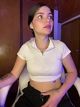 Snapshot of Maia_afrodita chatting on June 10, 2026, 11:17 pm Maia afrodita online show from June 10, 2026, 11:17 pm